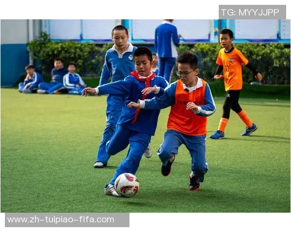 精彩纷呈的4号足球图片大全展示尽显足球魅力与运动激情